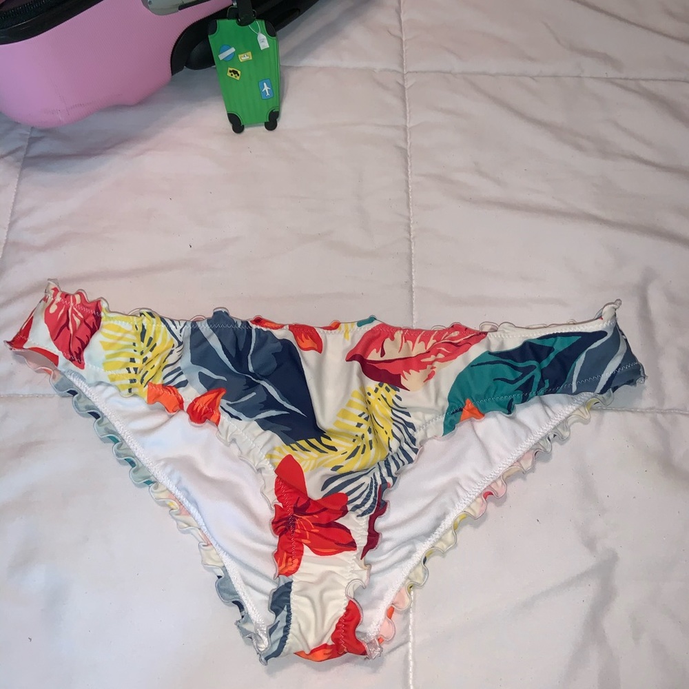 Hollister bathing suit bottoms